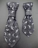 Howl to the moon- Pet Necktie