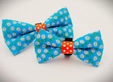 MINI TURQUOISE AND WHITE FLOWERS - Bow Tie